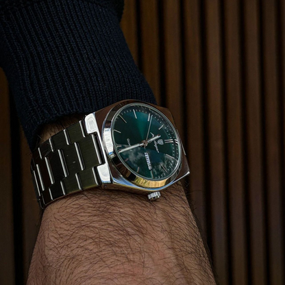 Signature Watch for the Modern Man