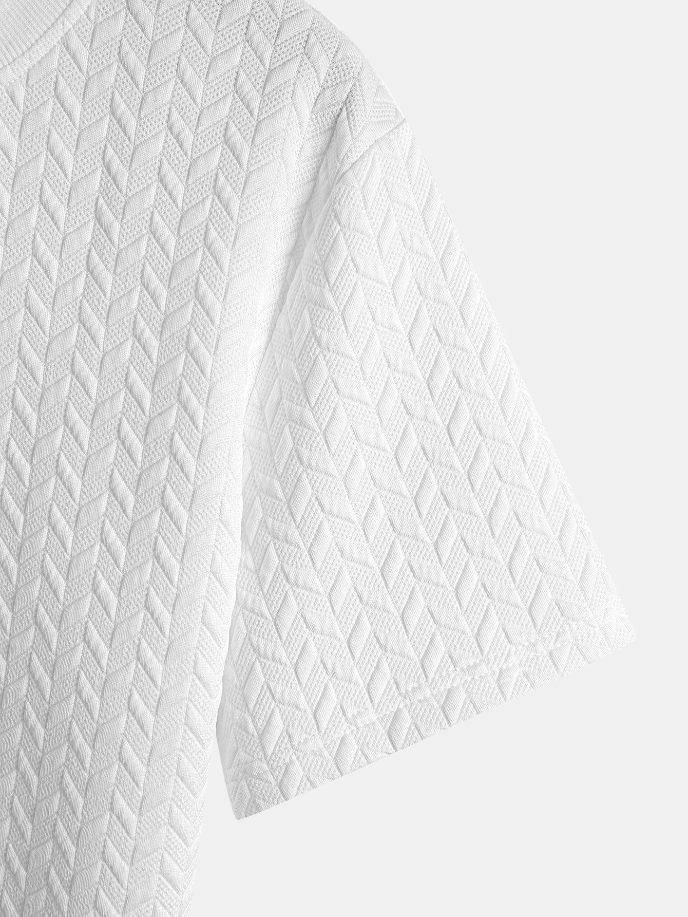 Arc Hem T-Shirt with Jacquard Texture