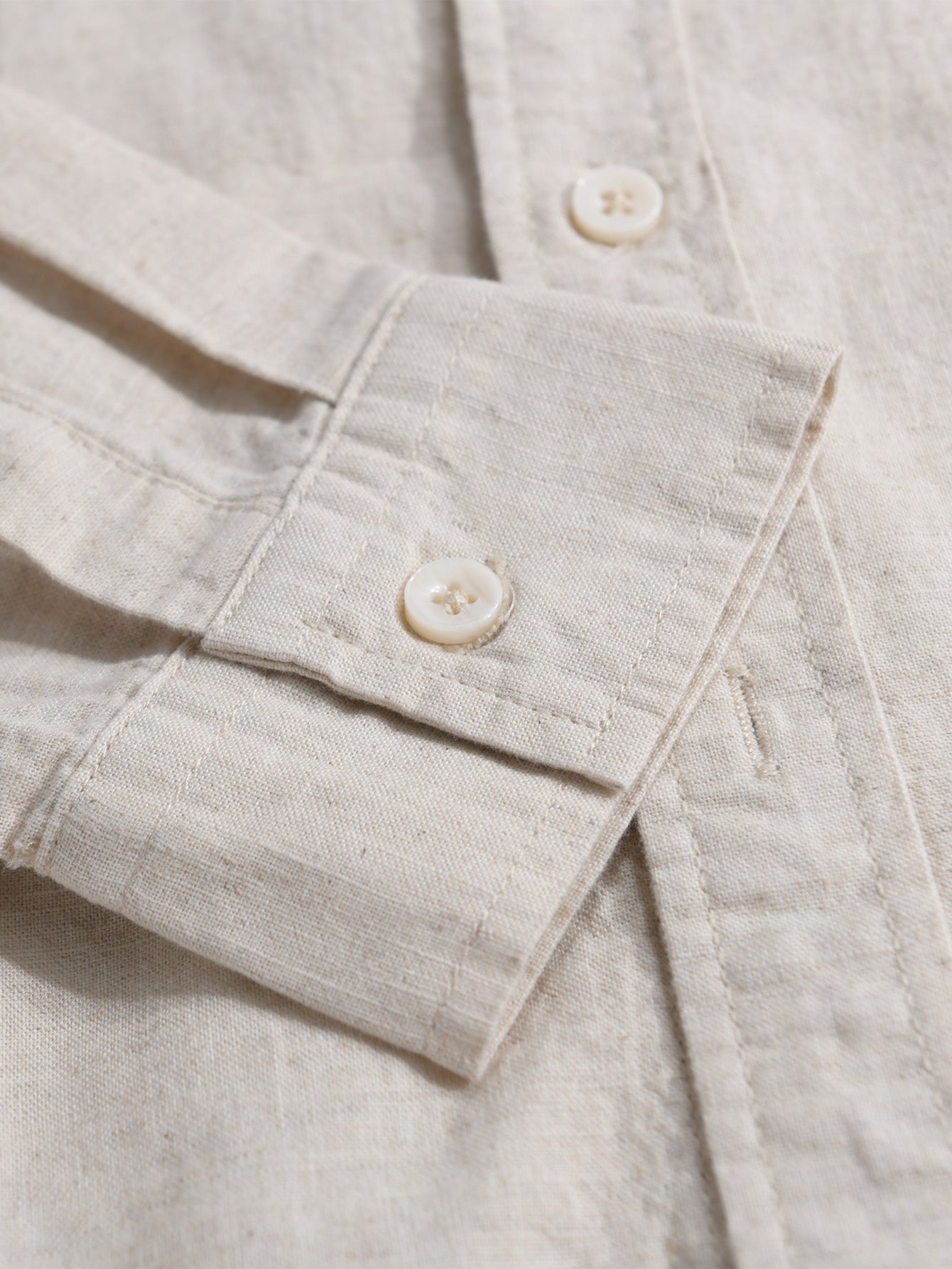 Pocketed Long Sleeve Linen-Cotton Blend Shirt