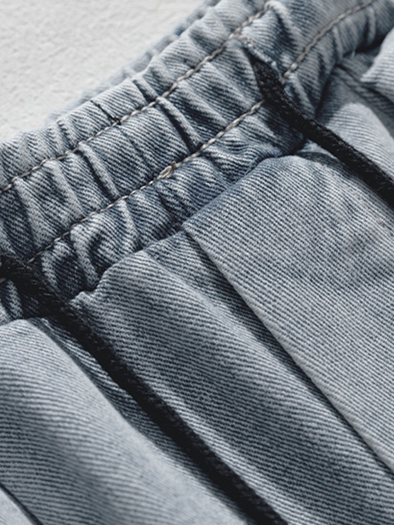 Comfort Fit Straight Leg Cargo Jeans with Elastic Waist