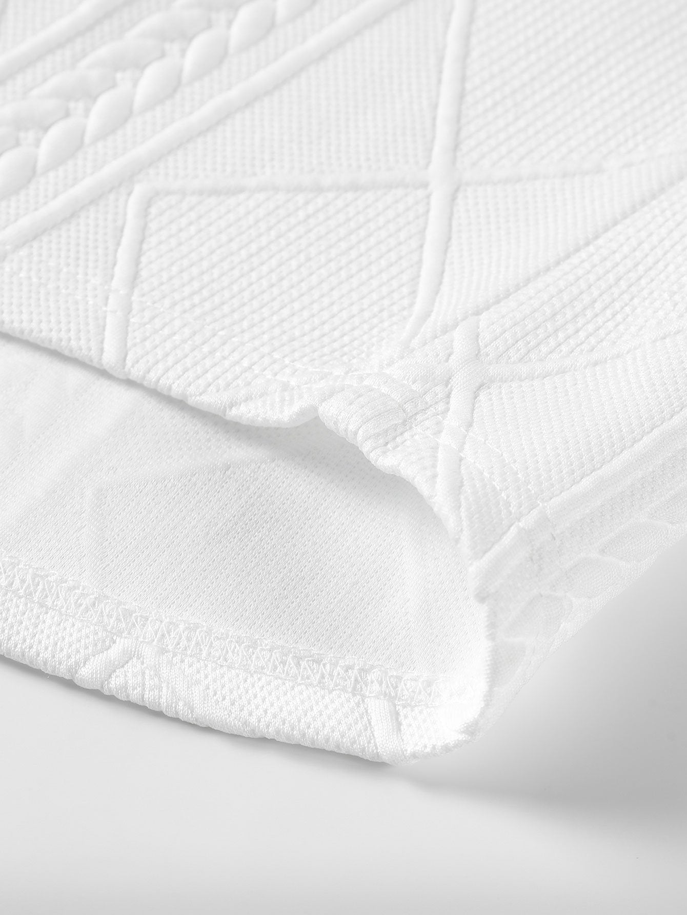 Geometric Jacquard Long Sleeve T-Shirt with Arc Hem